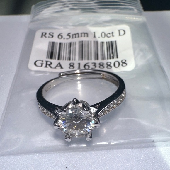 Radiant Silver Solitaire Ring 1 CT Moissanite D Color With GRA - Picture 2 of 6